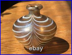 BERTIL VALLIEN KOSTA BODA Vase Minos Glass Signed 1984