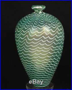 Exquisite Large Bertil Vallien Kosta Boda Sweden Fenicio Glass Vase 10.25