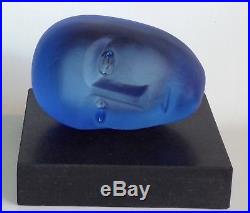 KOSTA BODA 1997 Resting Head Series Sculpture BERTIL VALLIEN Large Blue Glass