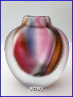 KOSTA BODA Royal Art Collection Vase #47924 signed by Goran Warff 5-1/2