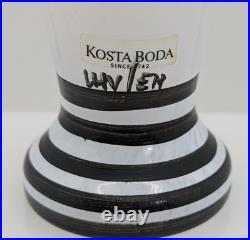 KOSTA BODA Ulrica Hydman Vallien SOMEBODY Miniature Glass Vase Or Egg Cup