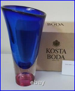 KOSTA BODA Zoom glass vase by Goran Warff
