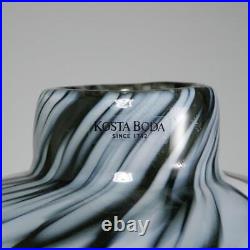 Kosta Boda Ann Wahlstrom Art Glass Nest Egg Vase Black Gray Clouds 8.5h 10.25w