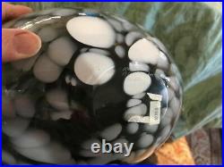 Kosta Boda Art Glass Ann Wahlstrom Egg Shaped Vase new w tags