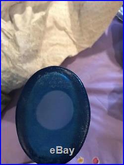 Kosta Boda Bertil Vallien Artist's Collection Chicko Series 49605 Blue Vase