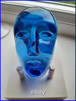 Kosta Boda Bertil Vallien Blue Brain with Red Heart Ltd Ed #K6 on Wood Plinth