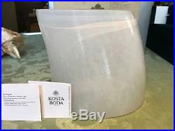 Kosta Boda Catwalk Vase by Kjell Engman new in box