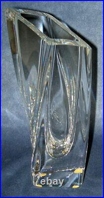Kosta Boda Clear Glass Vase 8.5 T. Modern Elegant Design Signed 48923 with Tag