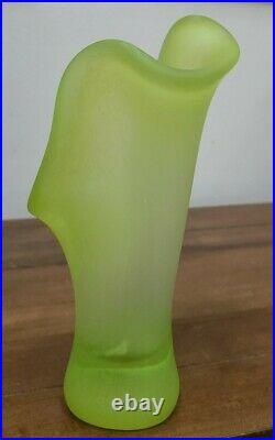 Kosta Boda Funghi Art Glass Vase Green 8.25 Signed Ulrica HV 40117