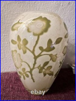 Kosta Boda Olle Brozen Floating Flower Art Glass 7040321