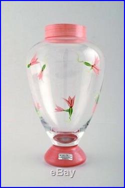 Kosta Boda, Ulrica H. Vallien art glass vase. Swedish design. 1980s