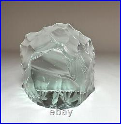 Kosta Boda Vicke Lindstrand Signed Polar Bear Art Glass Ice Block Paper Weight