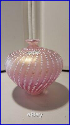 Kosta boda pink vase signed b. Vallien artist collection #48466