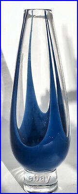 RARE Signed VICKE LINDSTRAND KOSTA BODA Vase Clear Glass, Blue Base, 1950's, H8