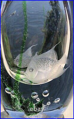 RARE Signed VICKE LINDSTRAND KOSTA BODA Vase Etched Fishes Solid Glass, 1950s