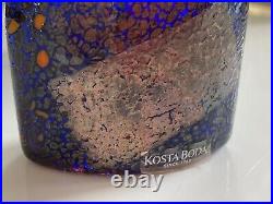 SCANDINAVIAN VINTAGE GLASS Kosta Boda Satellite Vase, Bertil Vallien