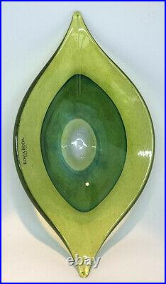 Signed GUNNEL SAHLIN KOSTA BODA Dish Lime Yellow Green Glass mass, L8, 1980's