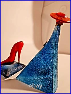 Signed KJELL ENGMAN for KOSTA BODA. Madam CATWALK Series 6.5 tall. 4.5Train