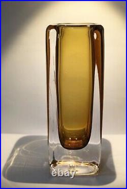 Signed Solid VICKE LINDSTRAND KOSTA BODA Vase Sommerso Amber Glass, 1950's, H9