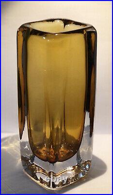 Signed Solid VICKE LINDSTRAND KOSTA BODA Vase Sommerso Amber Glass, 1950's, H9