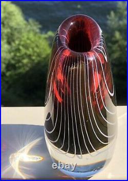 Signed VICKE LINDSTRAND KOSTA BODA Vase Zebra Red With White Stripes Glass 1950