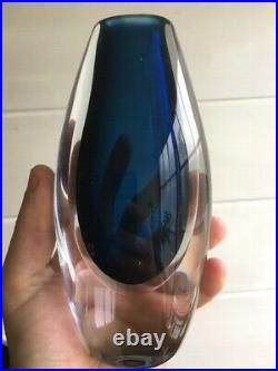 Signed Vicke Lindstrand Sommerso Glass Vase