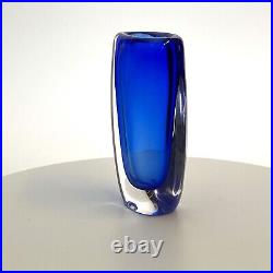 Small Crystal Vase Vicke Lindstrand, Kosta Boda, 4 Inch, signed (Video 360)