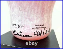 ULRICA HYDMAN VALLIEN FOR KOSTA BODA-HAND PAINTED 8 OPEN MINDS VASE-With STAND