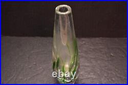 VICKE LINDSTRAND KOSTA BODA Vase Abstracta Solid Art Glass Signed 9.5 tall