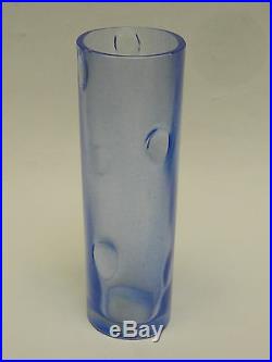 VINTAGE 60s BERTIL VALLIEN KOSTA BODA 8 GLASS VASE COBALT BLUE SHADE 48703