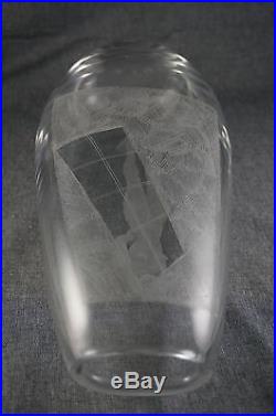 Vicke Lindstrand KOSTA Glass NUDE WOMAN Etched VASE 12 Elliptical Mid Century