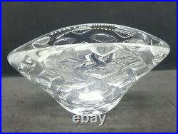 Vicke Lindstrand Kosta Hand Blown Art Glass Ariel Bowl LH 1013 1950s Bullicante