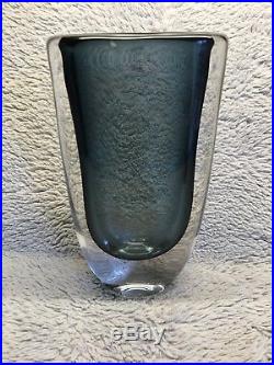 Vicke Lindstrand Kosta Vase Smoke Gray / Blue Swedish Art Glass 06071
