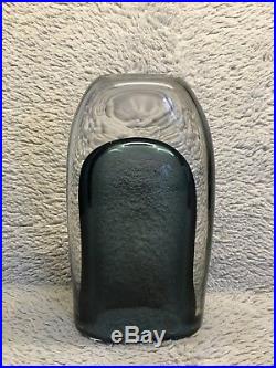 Vicke Lindstrand Kosta Vase Smoke Gray / Blue Swedish Art Glass 06071