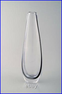 Vicke Lindstrand for Kosta Boda art glass vase