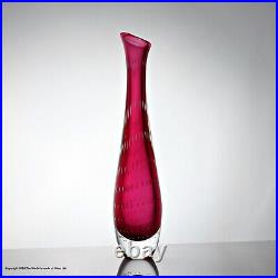 Vicke Lindstrand for Kosta, large red controlled bubble vase