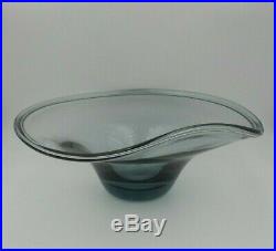Vintage 1950s Vicke Lindstrand, Kosta Boda, Sweden Art Glass Bowl LH 1026