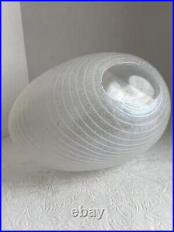 Vintage Bertil Vallien Aphrodite Kosta Boda Vase White Thread 6.5 Tall Unsigned