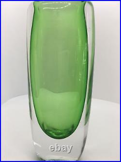 Vintage Kosta Boda Art Glass Green Cased Vase Signed V Lindstrand 46077 9.25