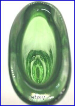 Vintage Kosta Boda Art Glass Green Cased Vase Signed V Lindstrand 46077 9.25