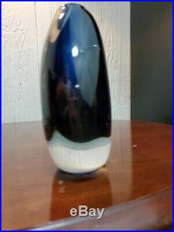 Vintage MCM 1950s Vicke Lindstrand Navy Blue Teardrop Vase Kosta Boda LH 418/25